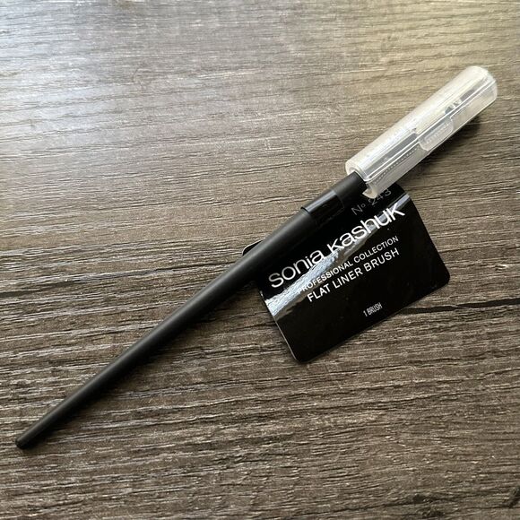 Sonia Kashuk Professional‎ Collection Flat Liner Brush Nº 243 - Picture 2 of 5
